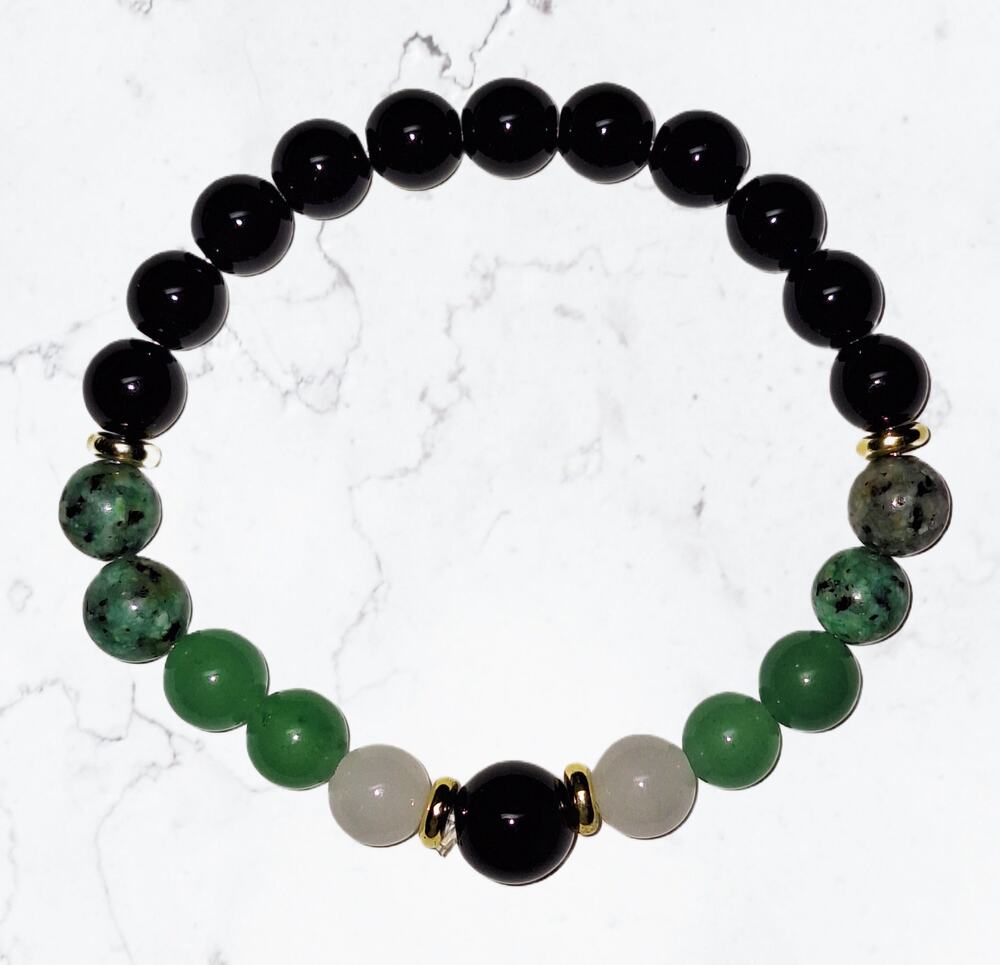 turquoise-black gemstone beaded bracelet